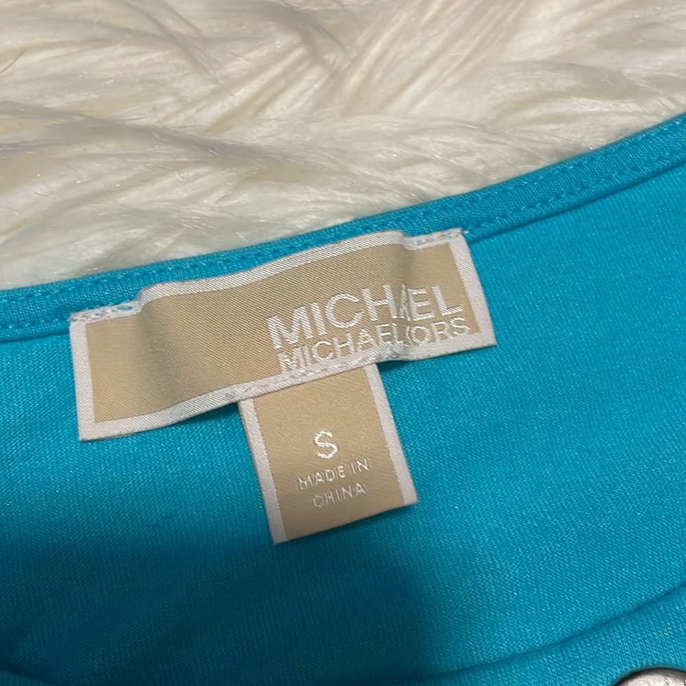 5 for $25🎈Gorgeous Michael kors blue top - Picture 5 of 7